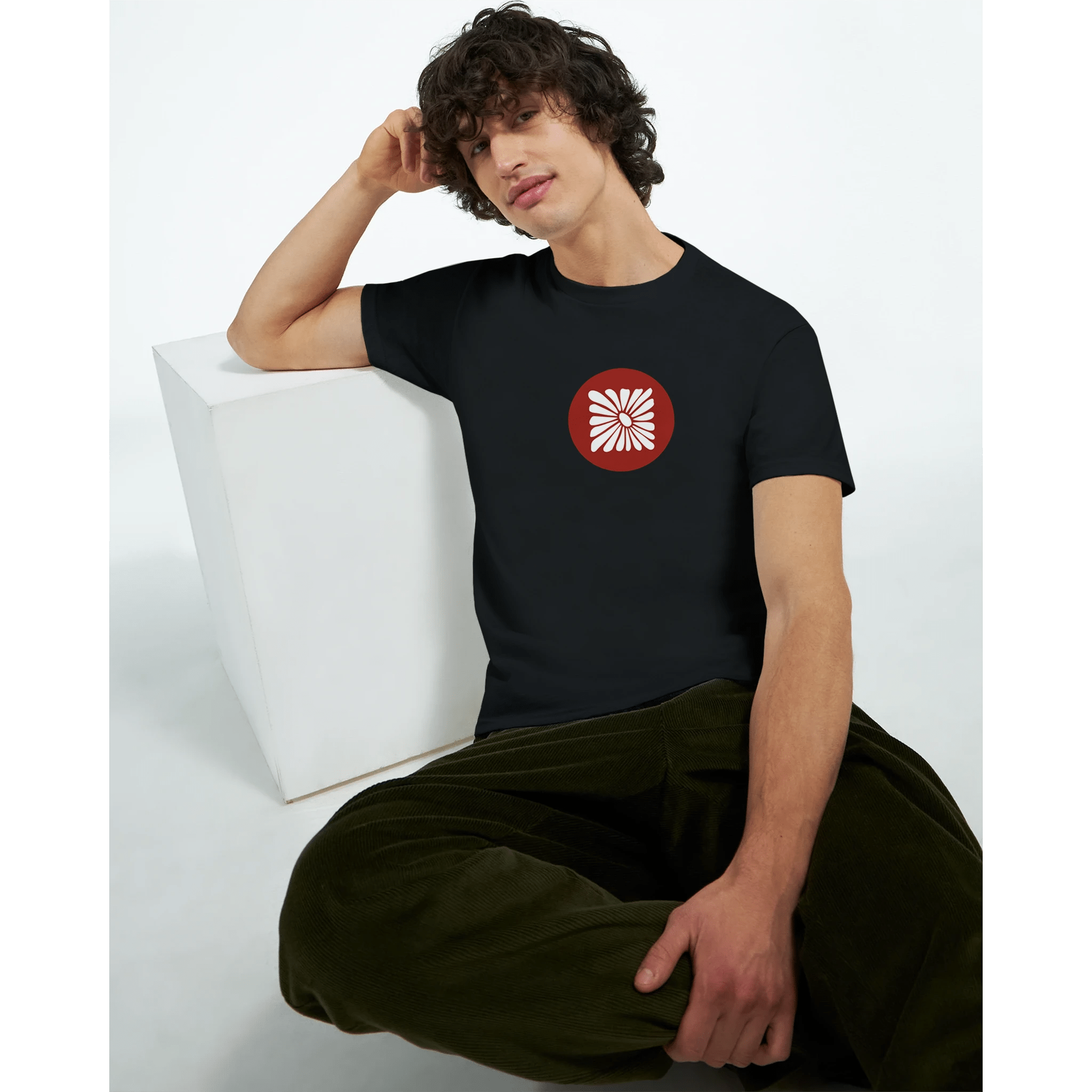 Casual Cotton T-Shirt with Red Heart and White Smile Design - Ilgary Studio